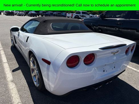 Used 2006 Chevrolet Corvette Convertible w/ Preferred Equipment Group RWD image 9