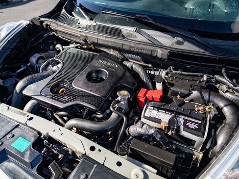 Used 2011 Nissan Juke S w/ Sport Pkg image 31