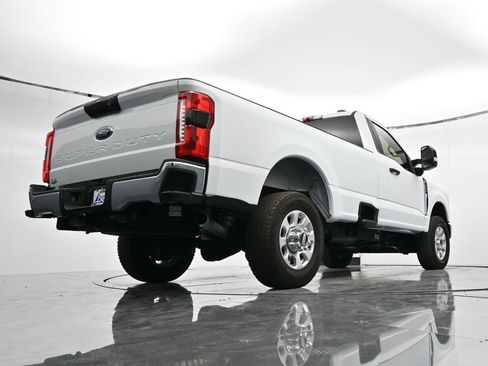 Used 2024 Ford F350 XLT w/ 360-Degree Camera Package image 37