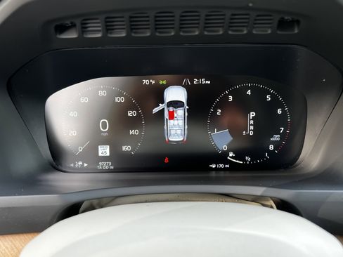 Used 2021 Volvo XC90 T6 Momentum image 22