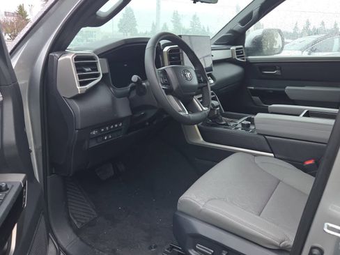 Certified 2025 Toyota Tundra Limited image 6