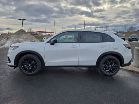 New 2026 Honda HR-V Sport image 8