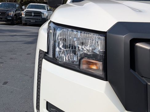 Used 2024 Nissan Frontier S w/ Technology Package image 11