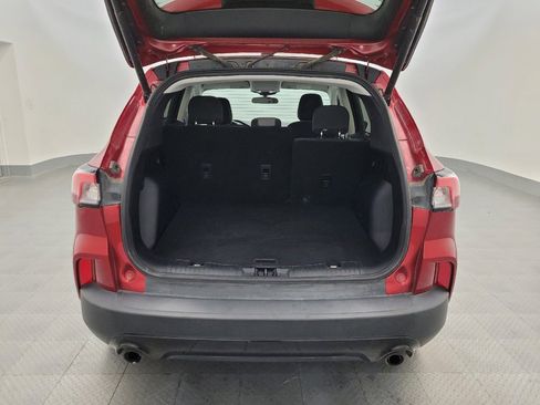 Used 2022 Ford Escape SE w/ SE Sport Appearance Package image 29