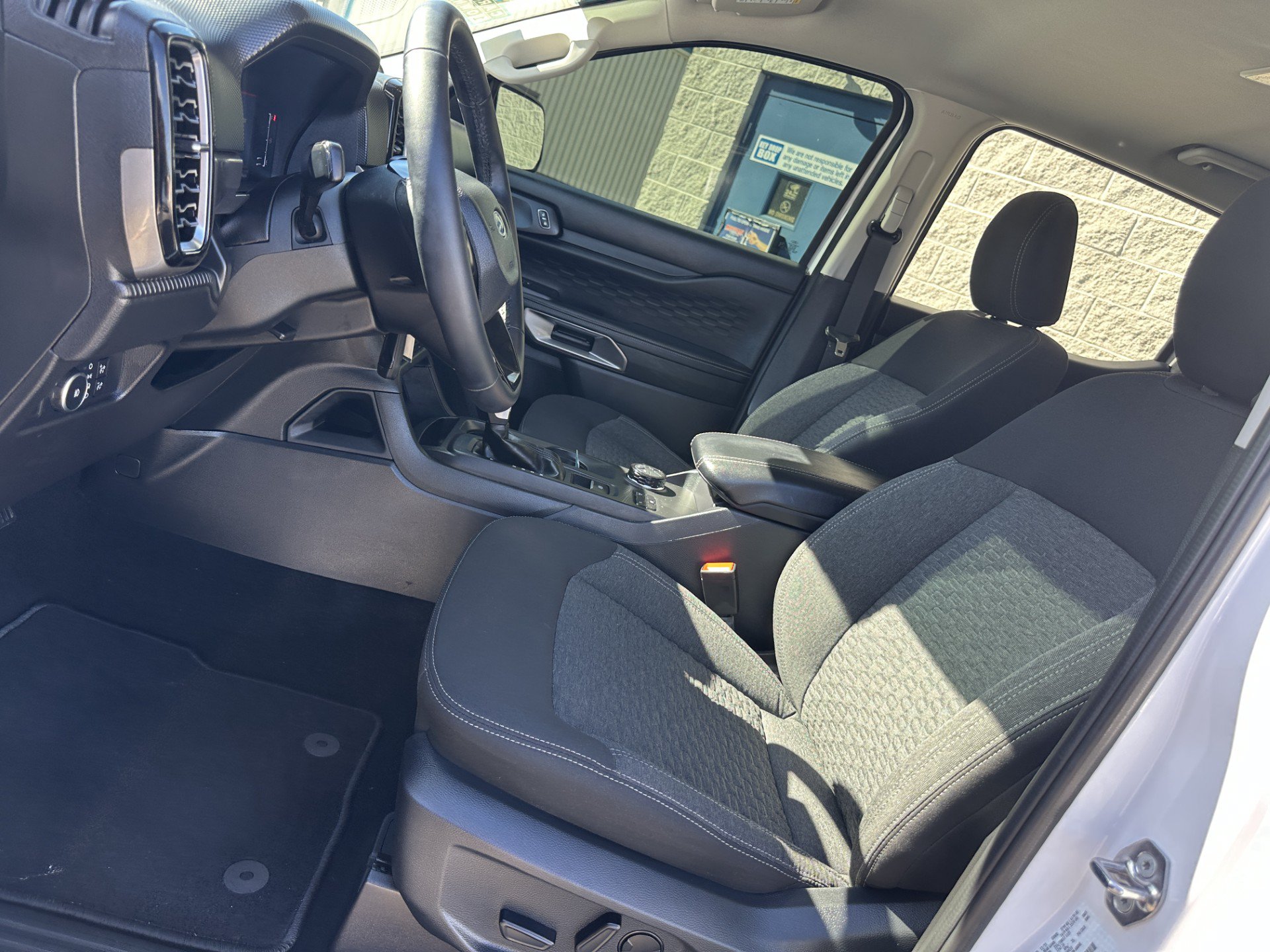 Used 2025 Ford Ranger XLT w/ Equipment Group 301A High AWD/4WD image 9