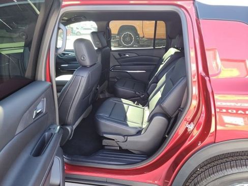 New 2026 Chevrolet Traverse LT w/ Driver Confidence Package image 22