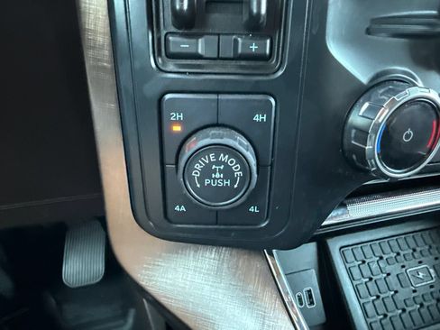Used 2025 Ford F150 King Ranch w/ FX4 Off-Road Package AWD/4WD image 28