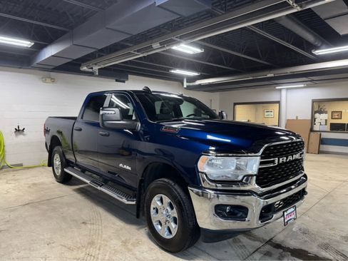 Used 2024 RAM 3500 Big Horn w/ Level 2 Equipment Group image 3