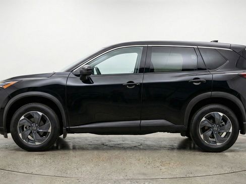 Used 2025 Nissan Rogue SV AWD/4WD image 5