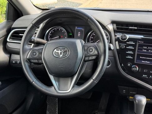 Used 2018 Toyota Camry SE w/ Audio Package FWD image 14
