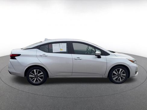 Used 2025 Nissan Versa SV FWD image 16