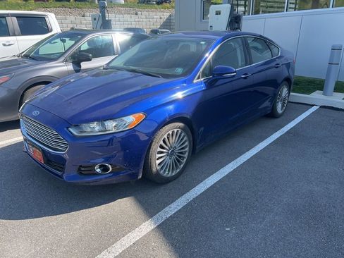 Used 2015 Ford Fusion Titanium FWD image 3