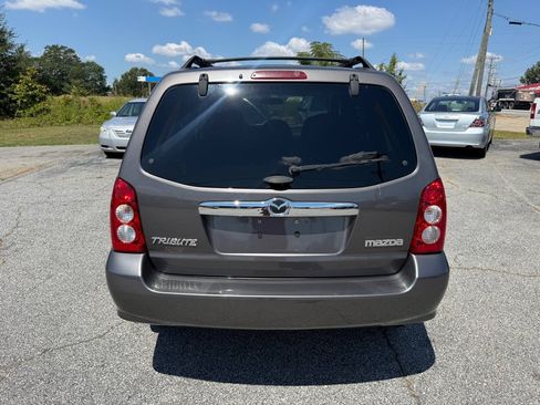 Used 2006 MAZDA Tribute s w/ Package 2 FWD image 6