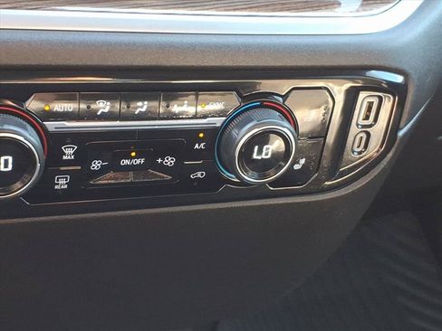 Used 2026 Chevrolet Silverado 1500 RST AWD/4WD image 31