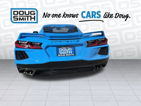 Used 2021 Chevrolet Corvette Stingray Preferred Cpe w/ Z51 Performance Package image 4