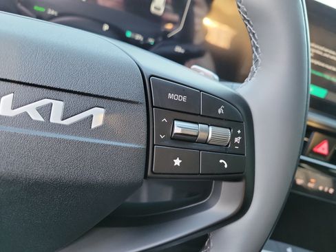 New 2026 Kia EV6 Light RWD image 26
