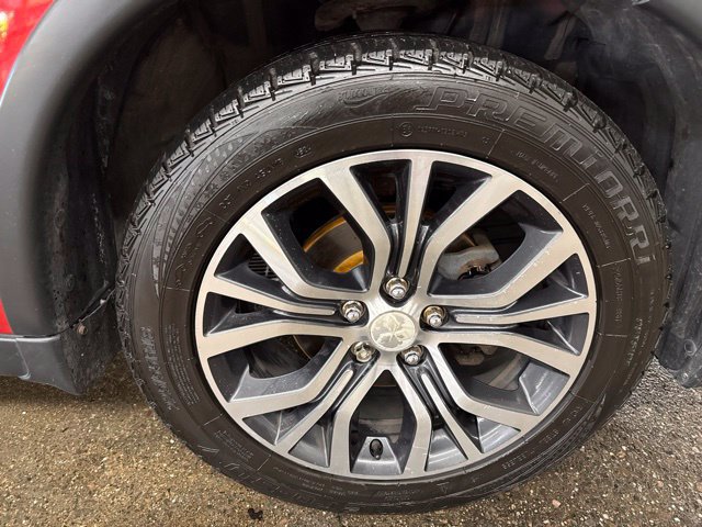 Used 2018 Mitsubishi Outlander SEL AWD/4WD image 9