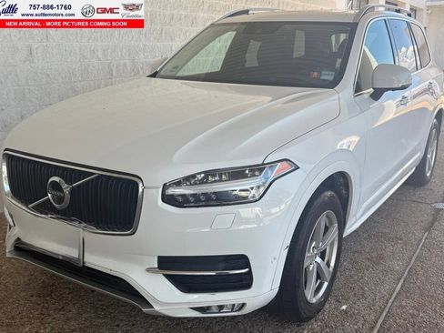 Used 2019 Volvo XC90 T5 Momentum AWD/4WD image 1