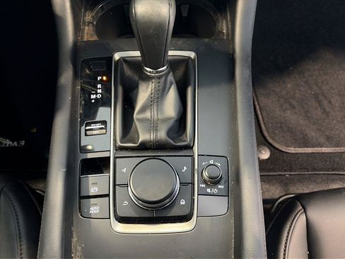 Used 2023 MAZDA MAZDA3 s FWD image 20