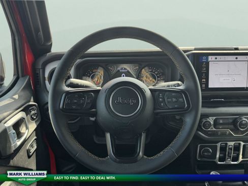 Used 2024 Jeep Wrangler Sport S image 13