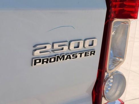 Used 2026 RAM ProMaster 2500 w/ Convenience Group FWD image 21
