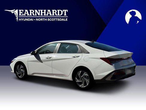 New 2026 Hyundai Elantra Limited image 4