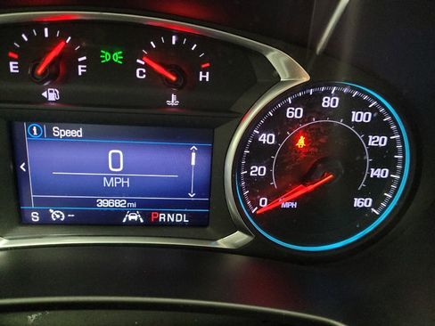 Used 2021 Chevrolet Equinox LT AWD/4WD image 23