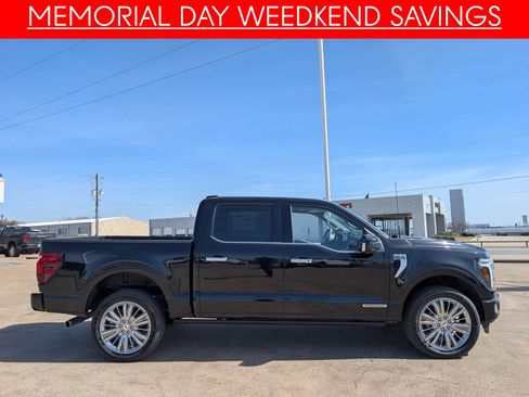 Used 2025 Ford F150 Platinum w/ Equipment Group 703A Plus AWD/4WD image 2
