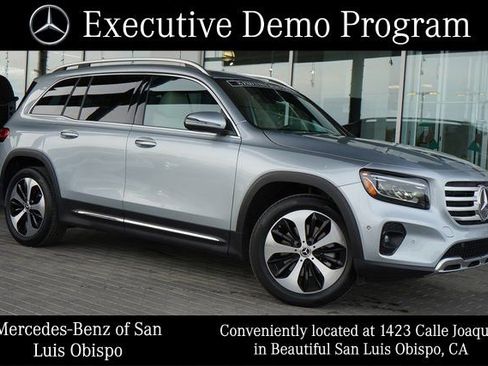 Used 2025 Mercedes-Benz GLB 250 image 1