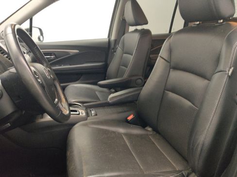 Used 2019 Honda Ridgeline RTL image 17