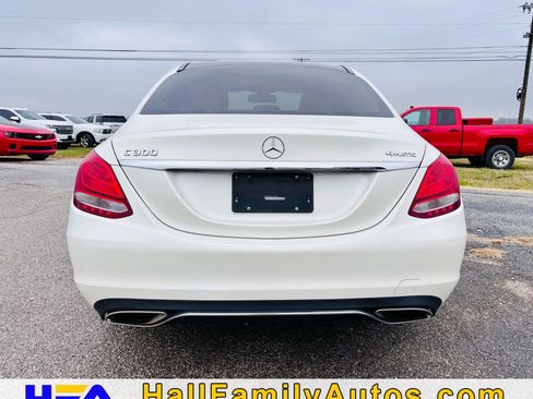 Used 2018 Mercedes-Benz C 300 4MATIC Sedan image 4
