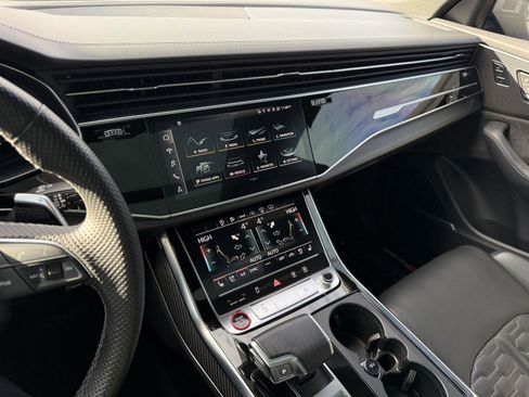 Used 2022 Audi RS Q8 image 17