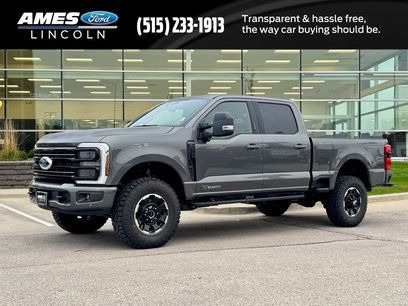 New 2026 Ford F250 Platinum w/ Tremor Off-Road Package