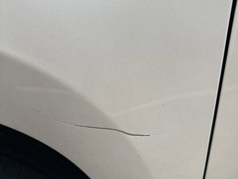 Used 2010 Chevrolet Tahoe LTZ image 4