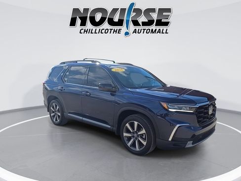 Certified 2025 Honda Pilot Touring image 2