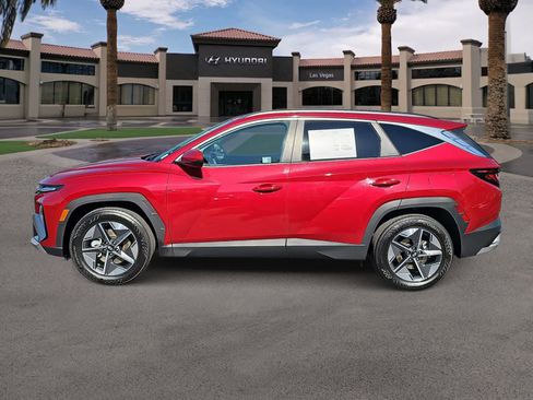 Certified 2025 Hyundai Tucson SEL FWD image 5