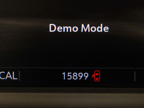 Used 2024 Cadillac XT5 Premium Luxury image 16