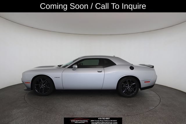 Used 2020 Dodge Challenger R/T w/ Driver Convenience Group RWD image 8