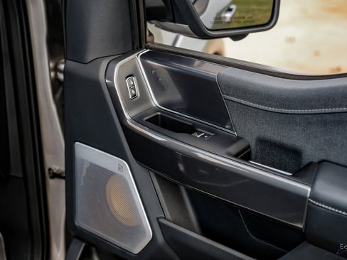 Used 2023 Ford F150 Lariat w/ Equipment Group 502A High image 90