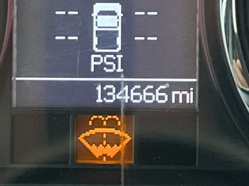 Used 2011 RAM 1500 Big Horn image 18