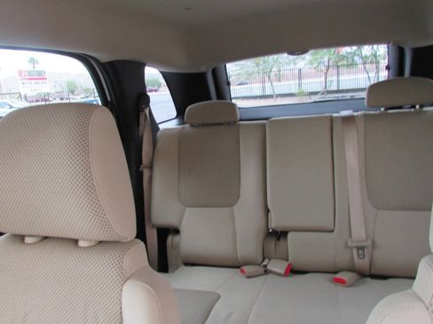 Used 2007 Pontiac Torrent 2WD w/ Preferred Package image 37