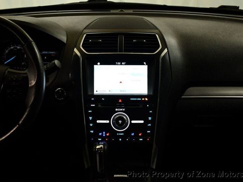 Used 2018 Ford Explorer Sport w/ Equipment Group 401A AWD/4WD image 29