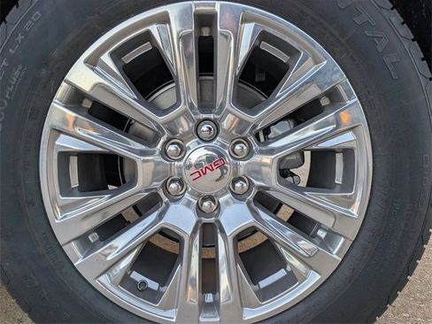 New 2026 GMC Yukon Denali image 6