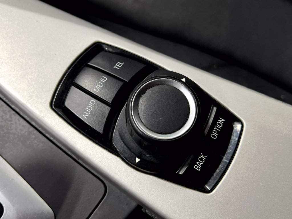 Used 2013 BMW 328i xDrive Sedan AWD/4WD image 25