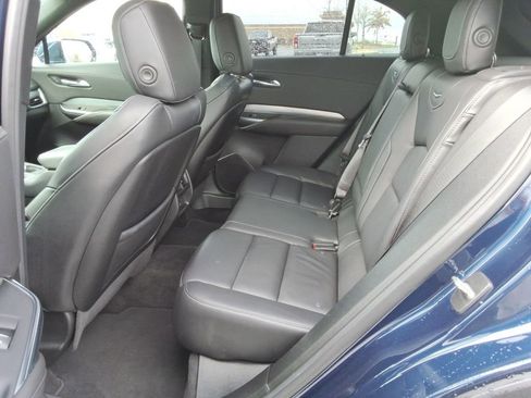 Used 2021 Cadillac XT4 Premium Luxury w/ LPO, Radiant Package image 18