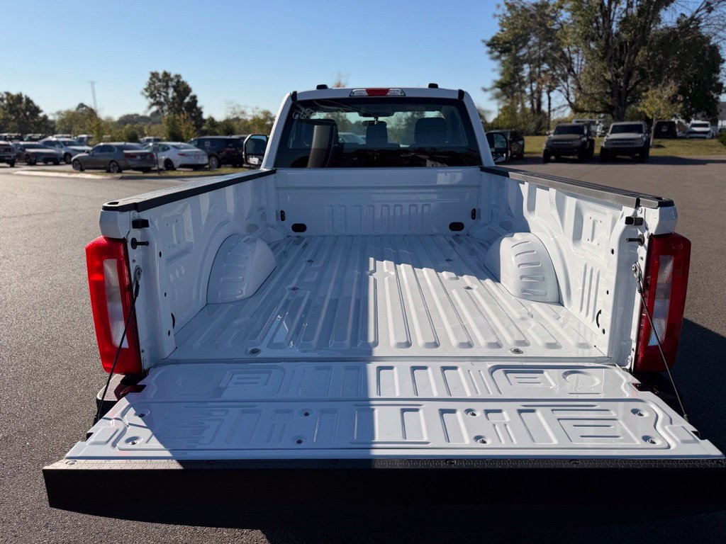 New 2027 Ford F250 XL w/ XL Driver Assist Package AWD/4WD image 17