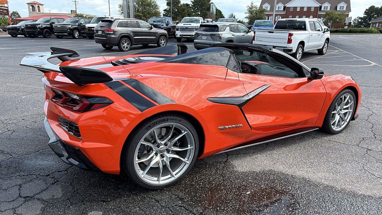 New 2027 Chevrolet Corvette Grand Sport w/ Z52 Sport Performance Package RWD image 8