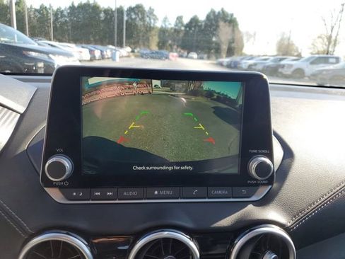 Used 2025 Nissan Sentra SV image 23