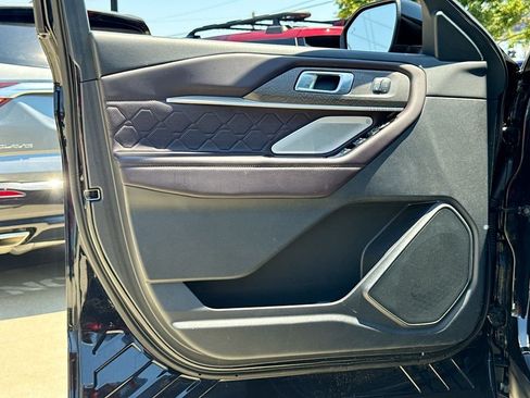 Used 2025 Ford Explorer Platinum w/ Ultimate Package RWD image 12