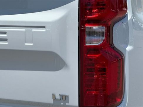 Used 2025 Chevrolet Silverado 1500 LT image 34